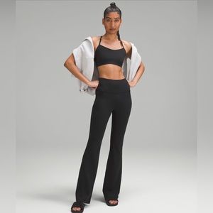 Lululemon flared Pant
